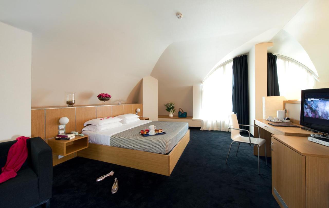 Hotel Delle Fiere Mozzate Extérieur photo