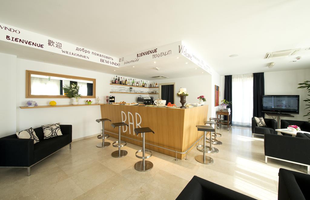Hotel Delle Fiere Mozzate Extérieur photo