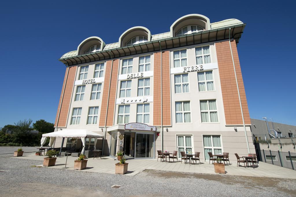 Hotel Delle Fiere Mozzate Extérieur photo